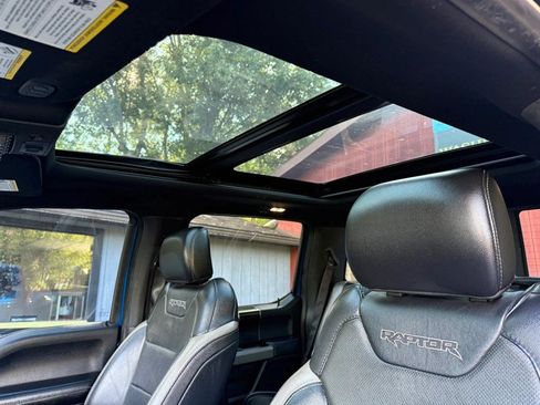 Used 2018 Ford F150 Raptor w/ Equipment Group 802A Luxury AWD/4WD image 14