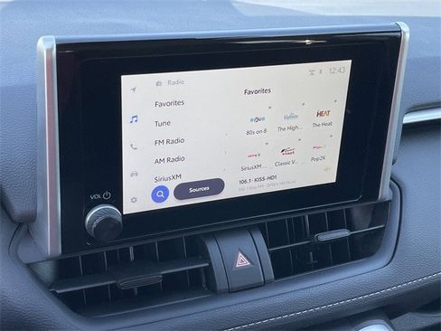 Used 2025 Toyota RAV4 XLE image 17