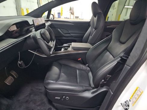 Used 2022 Tesla Model X AWD/4WD image 9