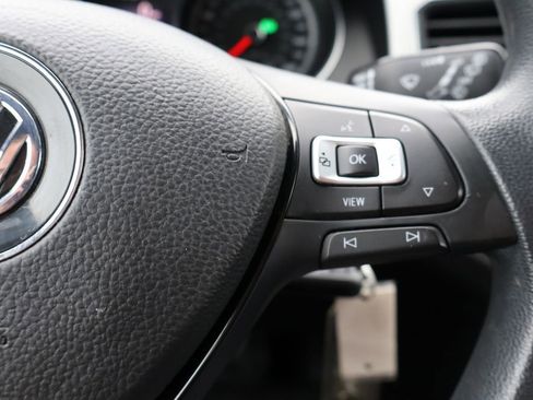 Used 2019 Volkswagen Atlas S image 37