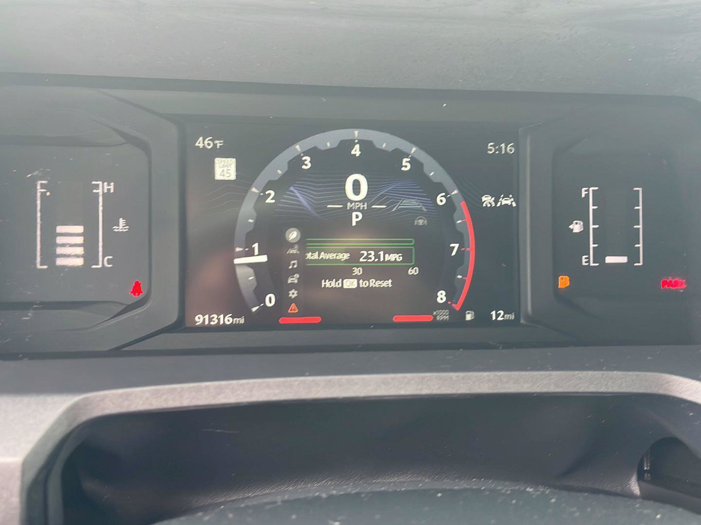 Used 2024 Toyota Tacoma SR AWD/4WD image 9