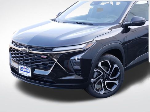 New 2026 Chevrolet Trax RS w/ Driver Confidence Package FWD image 28