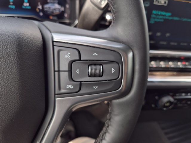 Used 2024 Chevrolet Silverado 1500 LT AWD/4WD image 21