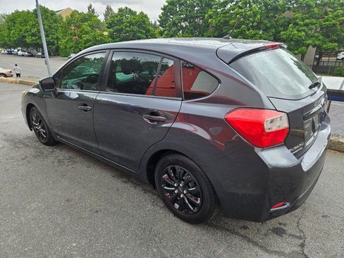 Used 2012 Subaru Impreza 2.0i AWD/4WD image 3