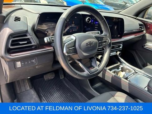Used 2025 Chevrolet Traverse Z71 w/ Driver Confidence Package AWD/4WD image 7