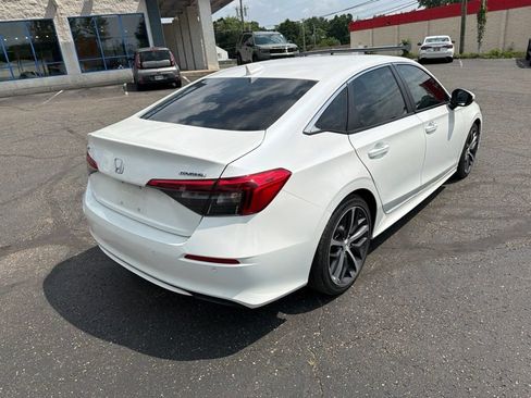 Used 2024 Honda Civic Touring image 6