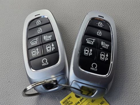 Used 2023 Hyundai Tucson Limited FWD image 40