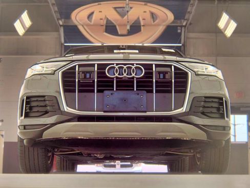 Used 2022 Audi Q7 2.0T Premium Plus AWD/4WD image 4