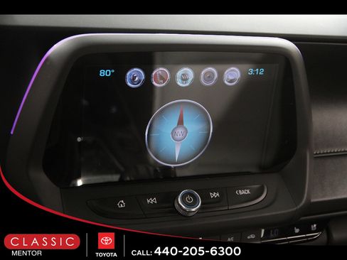 Used 2017 Chevrolet Camaro LT RWD image 12