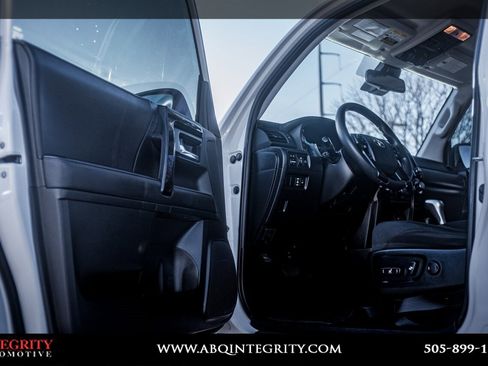 Used 2023 Toyota 4Runner TRD Off-Road image 16