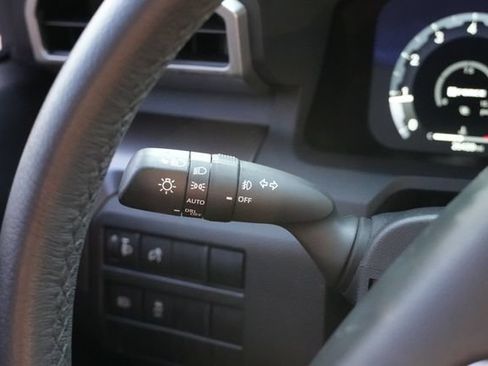 Used 2024 Toyota Tacoma TRD Off-Road AWD/4WD image 27
