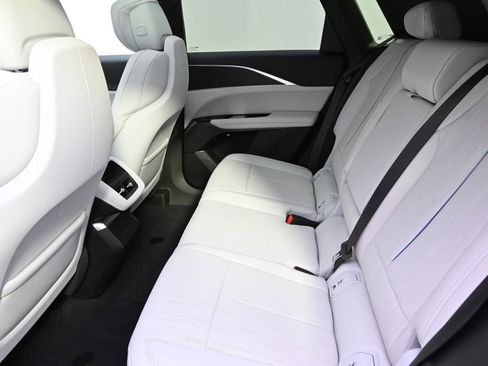 New 2025 Cadillac Lyriq Sport AWD/4WD image 21