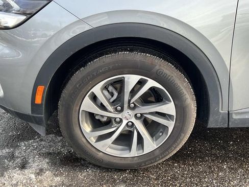 Certified 2023 Buick Envision Essence image 10