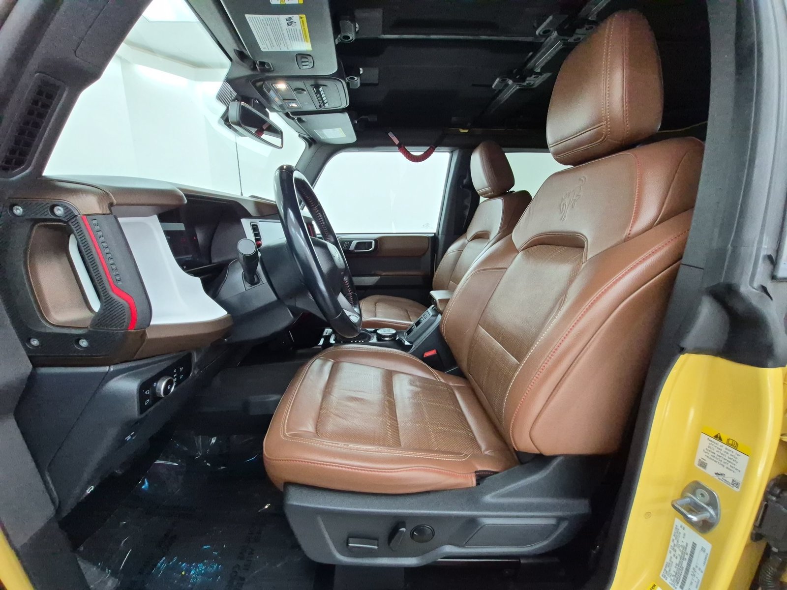 Used 2023 Ford Bronco Heritage Edition AWD/4WD image 5