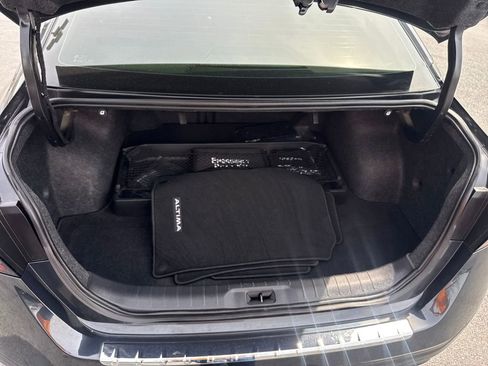 Used 2022 Nissan Altima 2.5 SV image 23