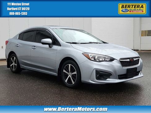 Used 2019 Subaru Impreza 2.0i Premium image 1