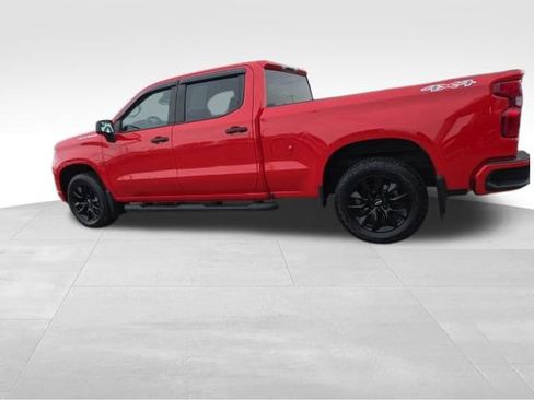 Used 2023 Chevrolet Silverado 1500 Custom image 17