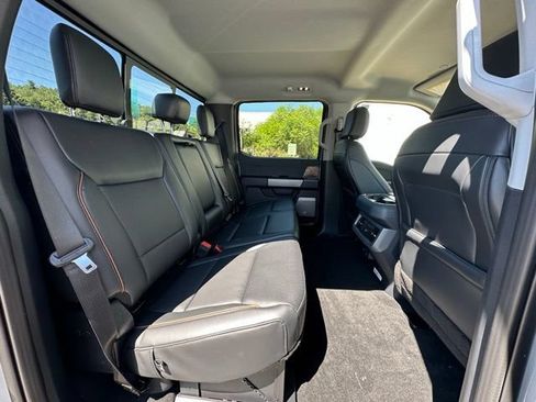 New 2026 Ford F250 Lariat w/ Black Appearance Package AWD/4WD image 28