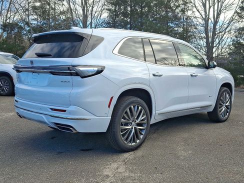 New 2026 Buick Enclave Avenir w/ Super Cruise Package image 4