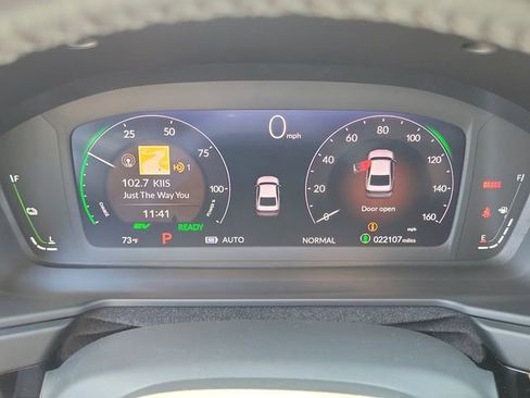 Used 2024 Honda Accord Touring image 27