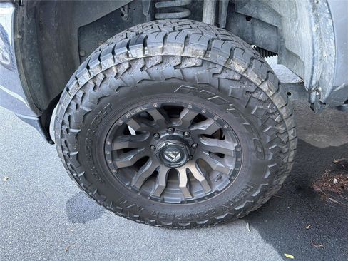 Used 2019 RAM 2500 Laramie AWD/4WD image 9