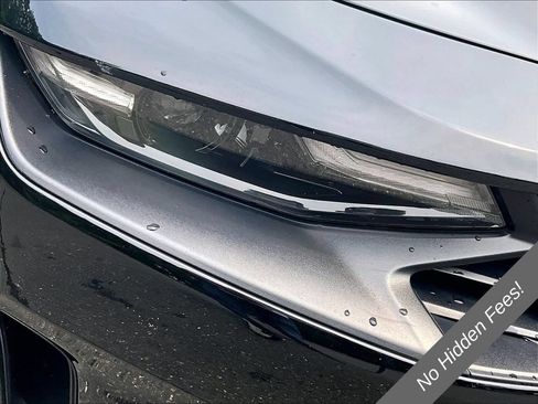 Used 2020 Chevrolet Camaro LT RWD image 24