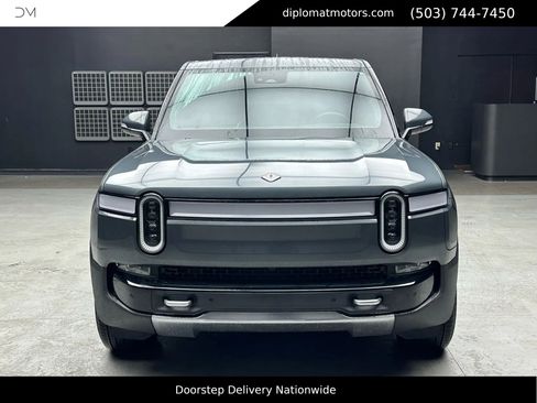 Used 2023 Rivian R1T Adventure image 8