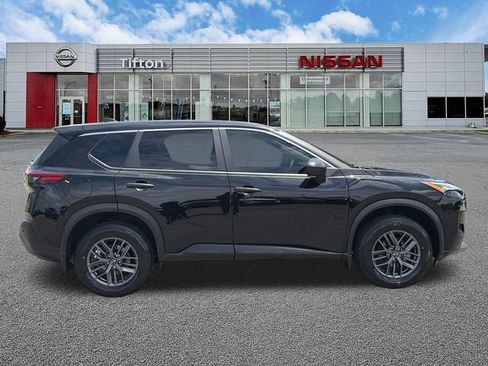Used 2023 Nissan Rogue S FWD image 8