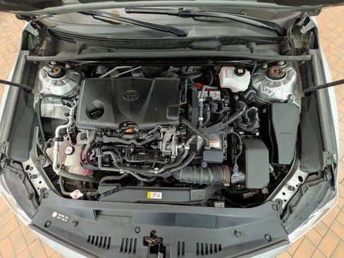 Used 2020 Toyota Camry LE w/ Carpet Mat Package FWD image 21