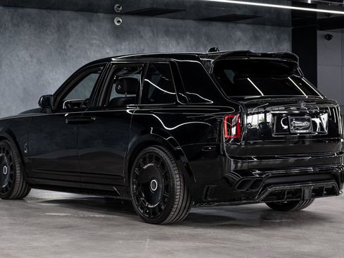 Used 2023 Rolls-Royce Cullinan AWD/4WD image 17