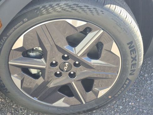 New 2025 Kia EV6 Light image 17