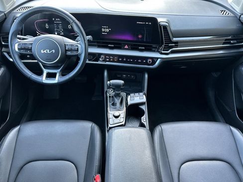 Used 2024 Kia Sportage EX image 10