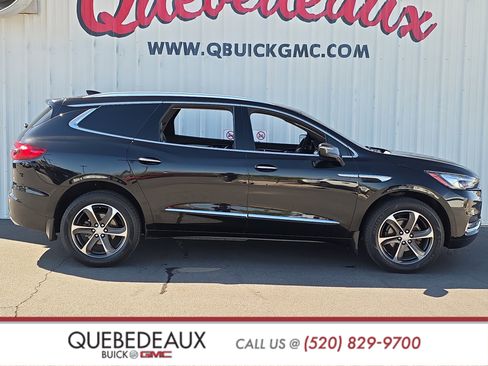 Used 2021 Buick Enclave Essence w/ Sport Touring Edition image 9
