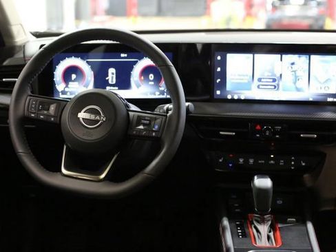 New 2026 Nissan Kicks SR w/ Interior Electronics Package image 16