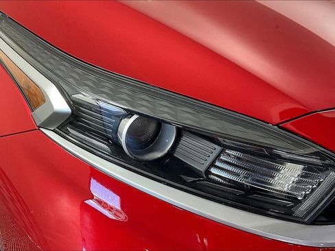 Certified 2022 Kia Forte LXS FWD image 30