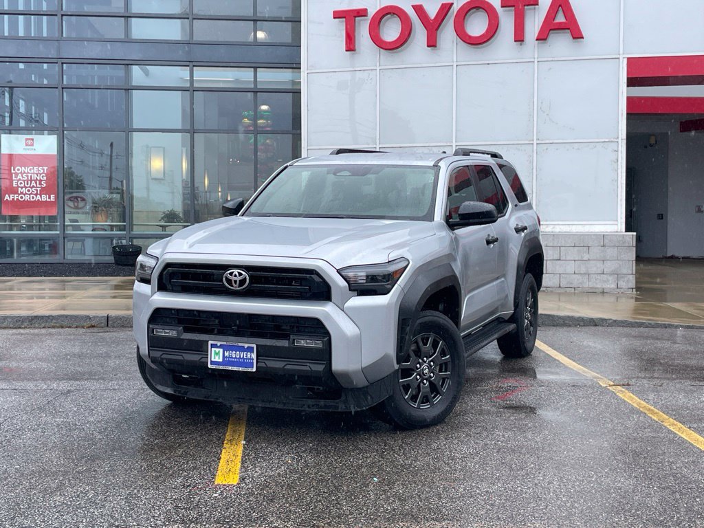Used 2025 Toyota 4Runner SR5 AWD/4WD image 1