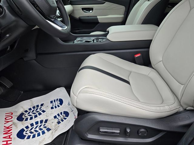 New 2026 Honda Pilot Touring image 8