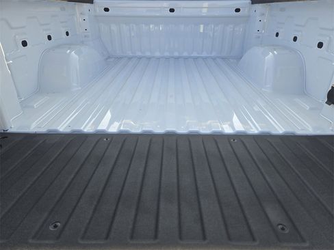 New 2026 Chevrolet Silverado 1500 LT w/ Convenience Package II image 17