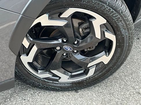 Used 2023 Subaru Crosstrek 2.5i Limited image 2