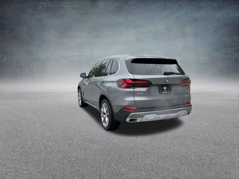 Used 2024 BMW X5 xDrive40i w/ Premium Package image 19