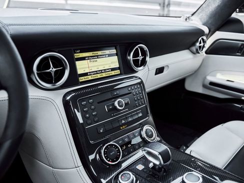 Used 2012 Mercedes-Benz SLS AMG Coupe image 61