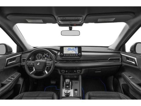 New 2025 Mitsubishi Outlander SE image 33