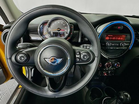 Used 2015 MINI Cooper S FWD image 11