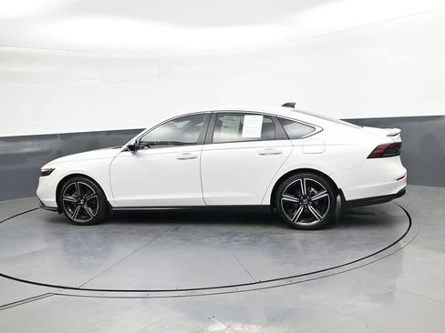 Used 2023 Honda Accord Sport image 6