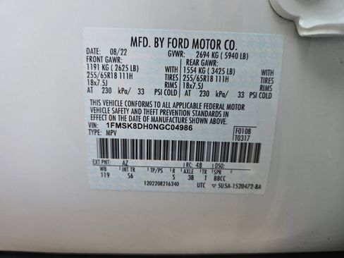 Certified 2022 Ford Explorer XLT w/ Equipment Group 202A image 27