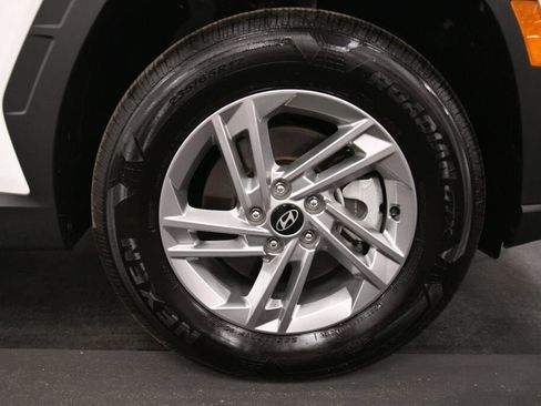 Used 2025 Hyundai Tucson SE AWD/4WD image 29