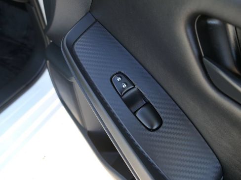 Used 2024 Nissan Sentra S FWD image 29