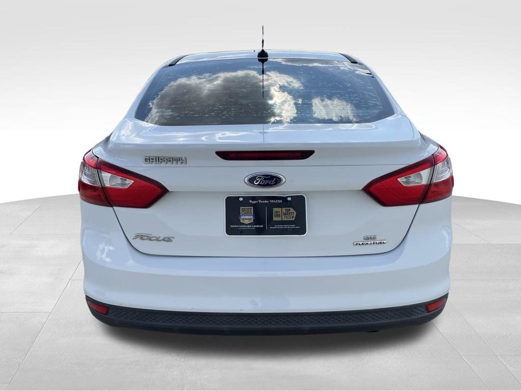 Used 2013 Ford Focus SE FWD image 6