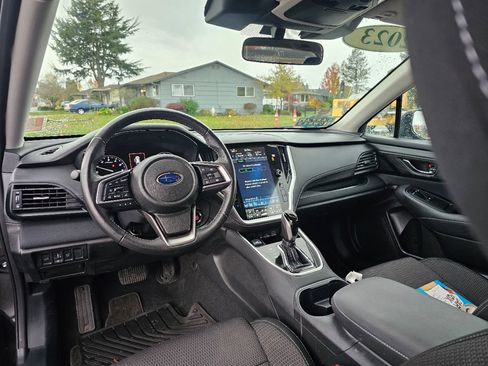 Used 2023 Subaru Outback Premium image 29