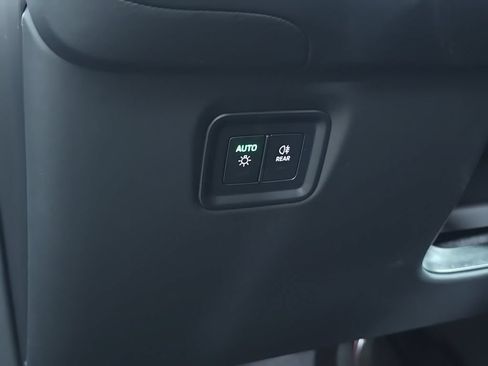 Certified 2026 Porsche Cayenne Coupe AWD/4WD image 19